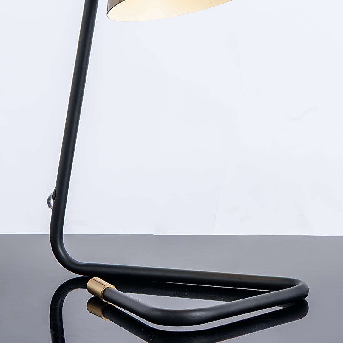 Miles Medium Task Lamp