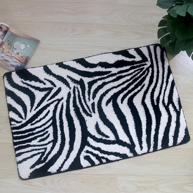 Feblilac Cute Black and White Zebra Tufted Bath Mat