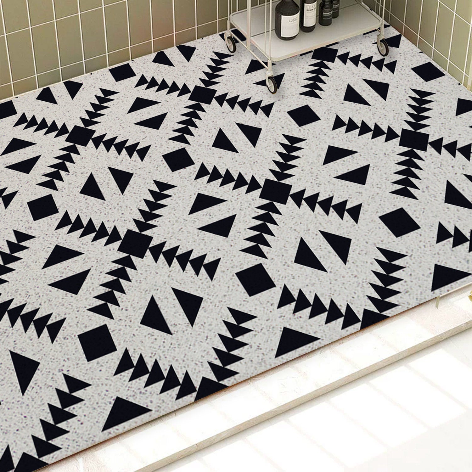 Feblilac Black and White PVC Coil Bathtub Mat, Diamond Pattern Shower Mat, Anti-Slip Mat for Bath Tub