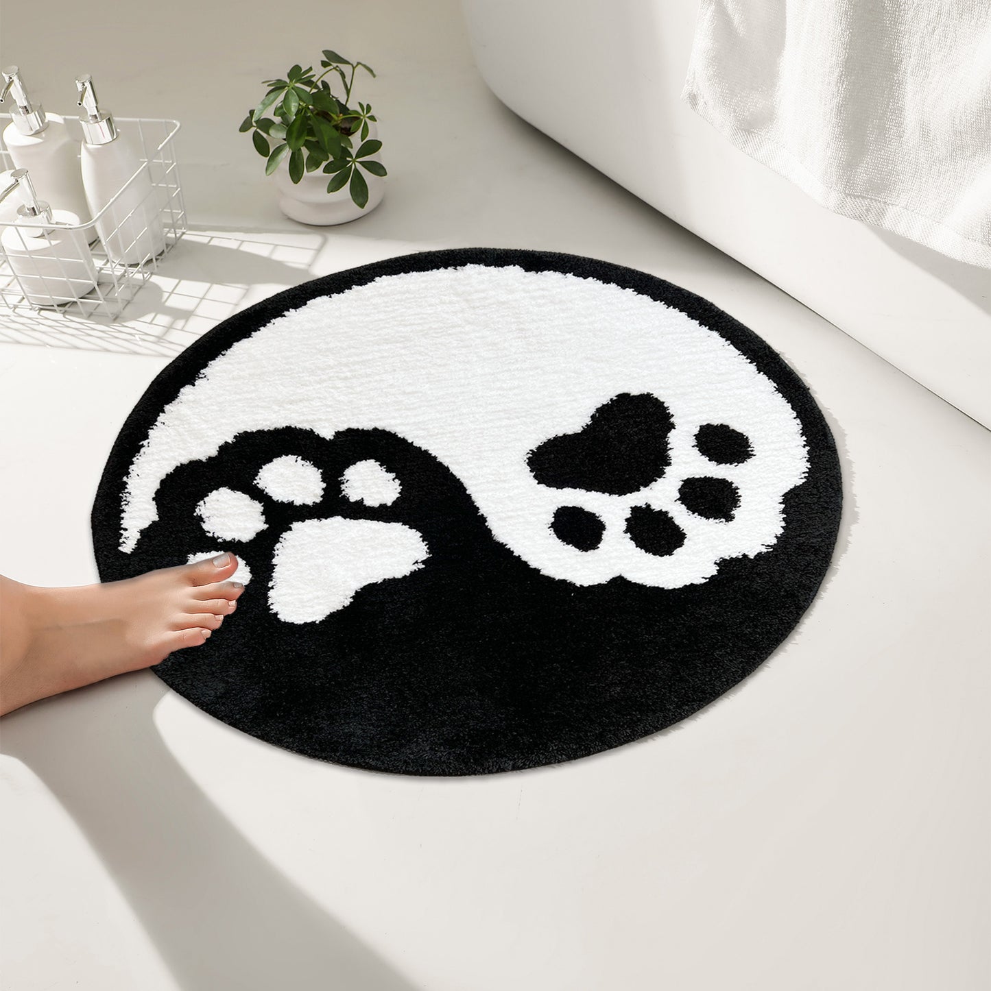 Feblilac Black and White Cat Paw Tai Chi Tufted Bath Mat