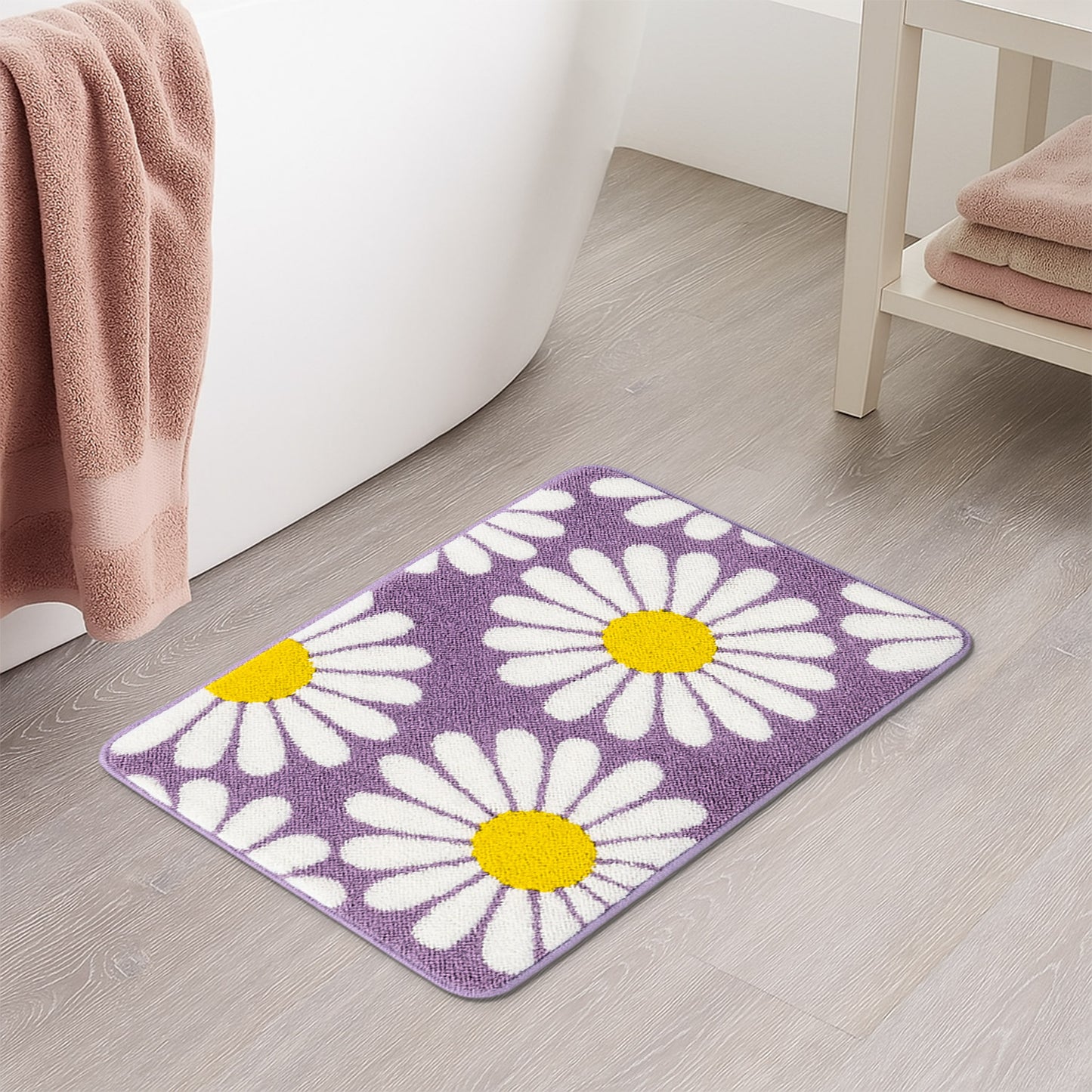 Feblilac Purple Daisy Floral Bath Mat – Soft Non-Slip Absorbent Rug for Bathroom & Entryway