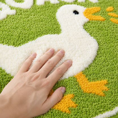 Feblilac Cute Quack Duck Round Tufted Bath Mat