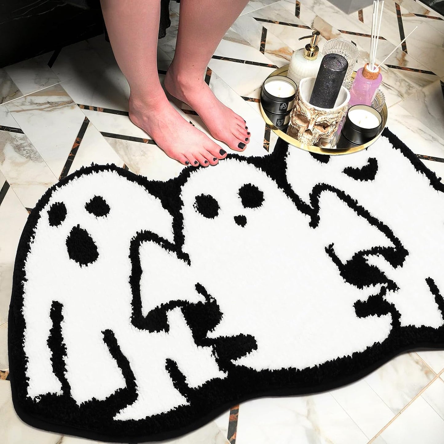 Feblilac Halloween Bath Mat Ghost Tufted Rug Non Slip Floor Mat for Bathroom Kitchen Plush Rug Soft Absorbent Bath Tub Carpet Room Decor Halloween Supplies