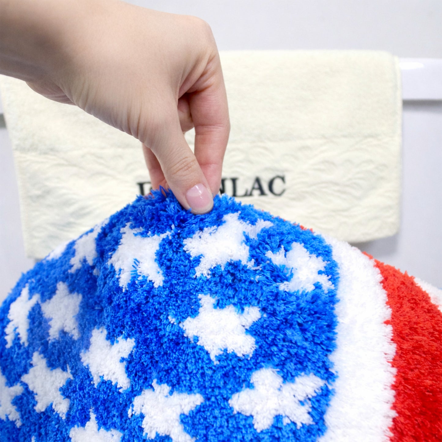 Feblilac USA Map Tufted Bath Mat & Accent Rug – Stars & Stripes