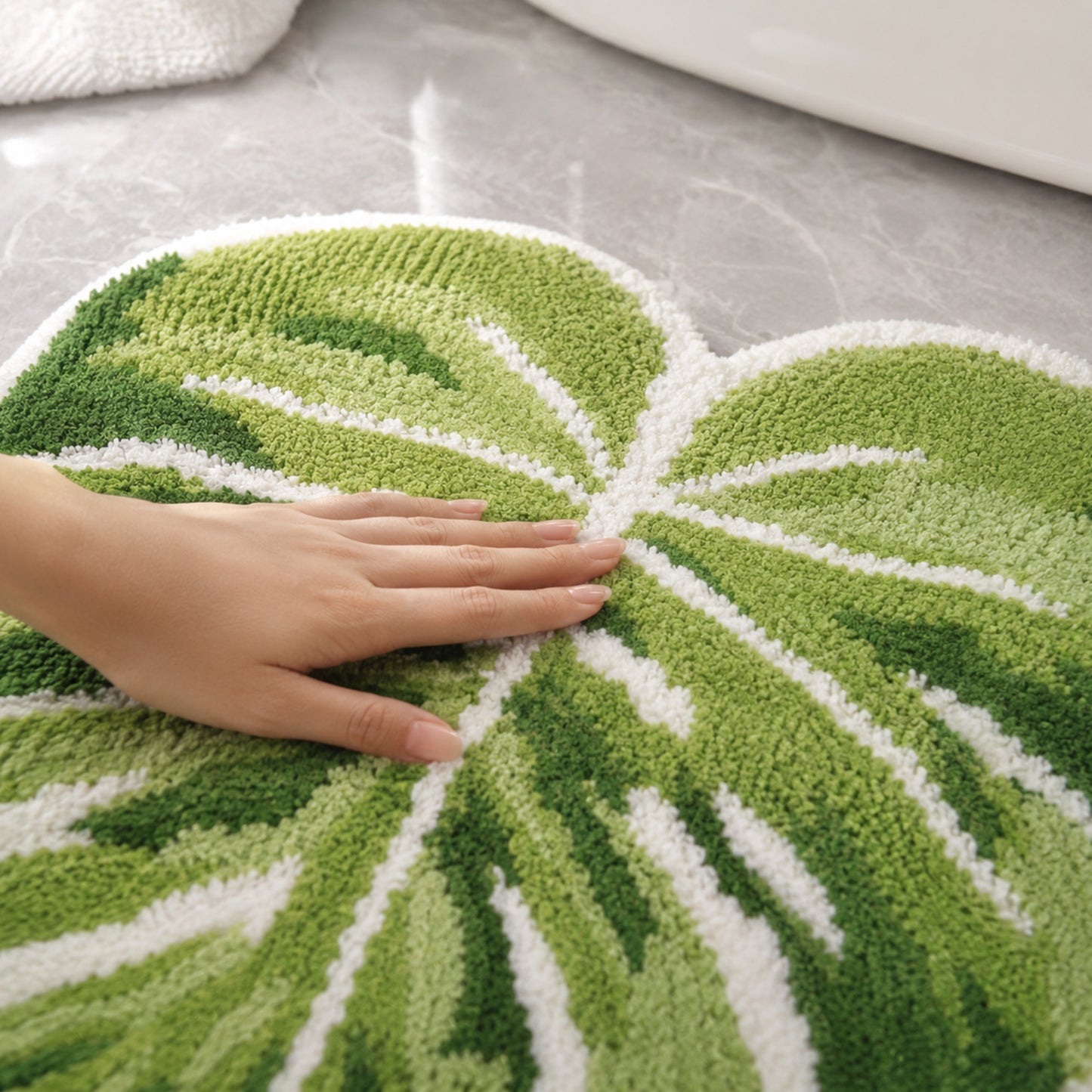 Feblilac Monstera Leaf Tufted Bath Mat – Green Botanical Rug