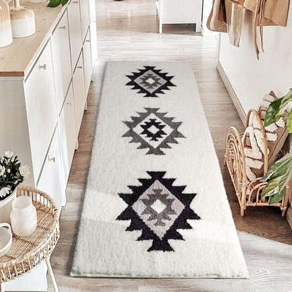 Feblilac Boho Black Tufted Bath Mat