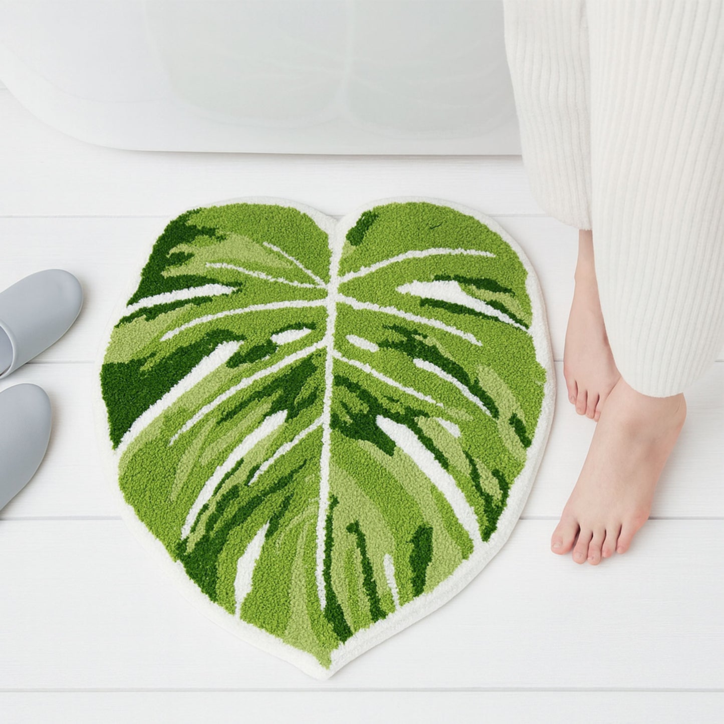 Feblilac Monstera Leaf Tufted Bath Mat – Green Botanical Rug