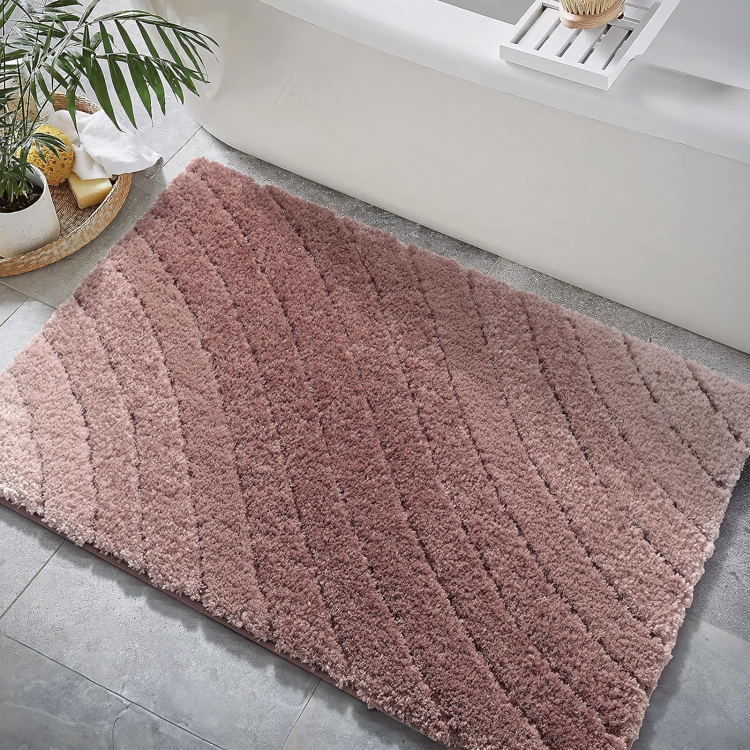 Feblilac Solid Tufted Bath Mat, Curved Line Art Bathroom Rug - view 16