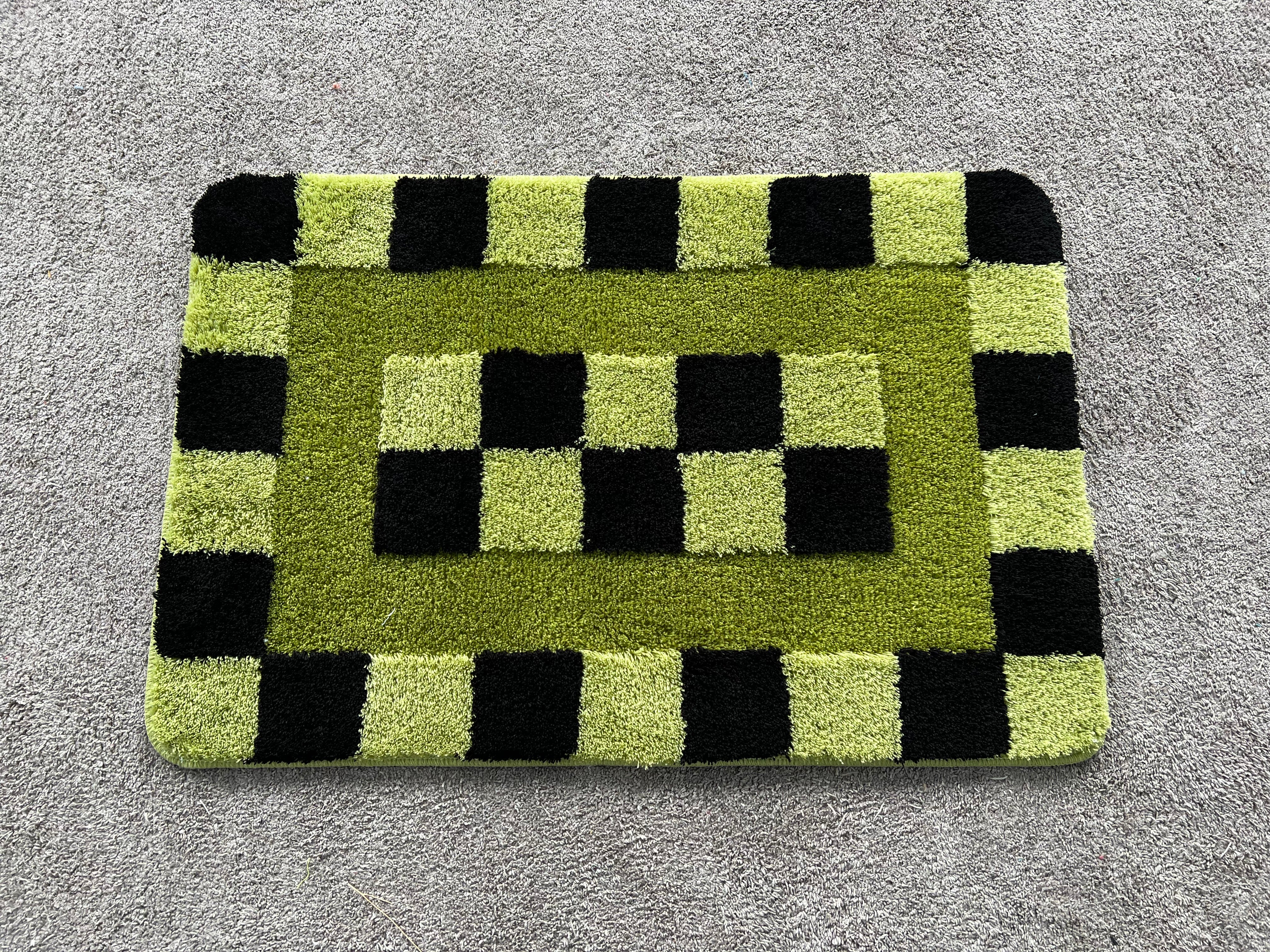 Feblilac Black and Green Checkerboard Bath Mat