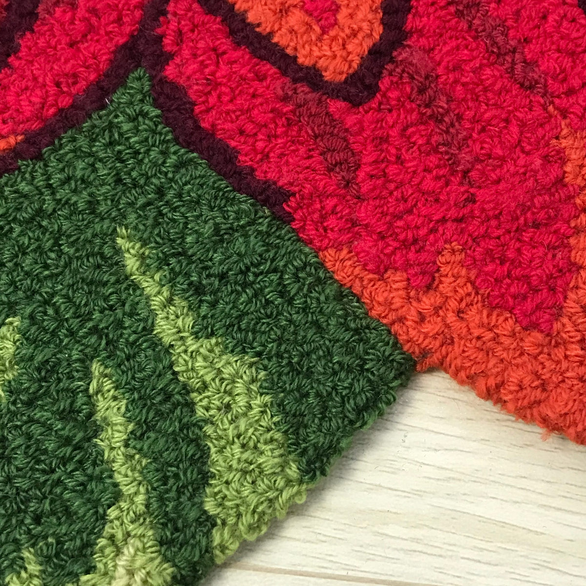 Feblilac Christmas Poinsettia Tufted Bath Mat