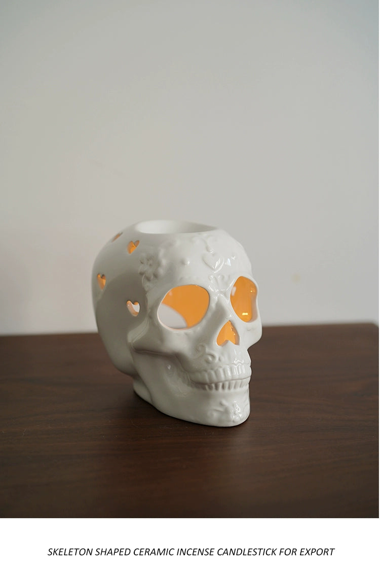 Feblilac Halloween Romantic Skull Candle Holder Relief Hollow Shape Ceramic Aromatherapy Candlestick Home Decoration