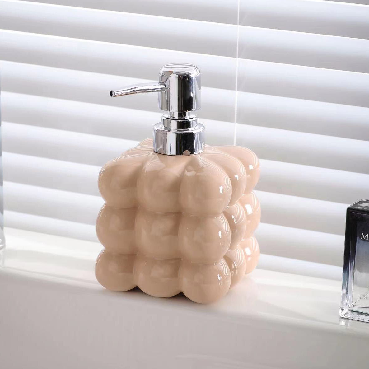 Ceramic Bubble Shape Soap Dispenser, Liquid Soap Pump Bottle