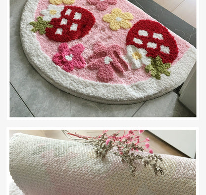 Feblilac Strawberry Flowers Tufted Bath Mat