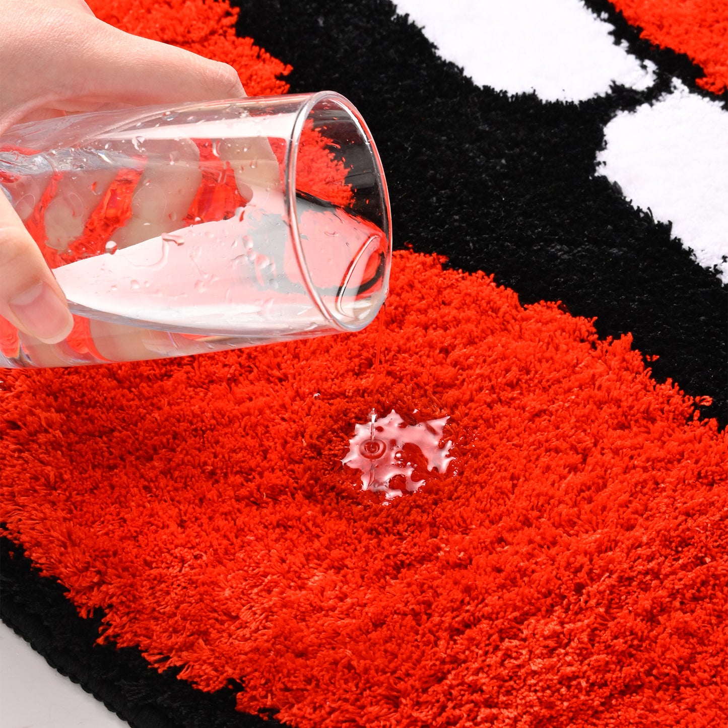 Feblilac Red Lips and White Teeth Tufted Bath Mat