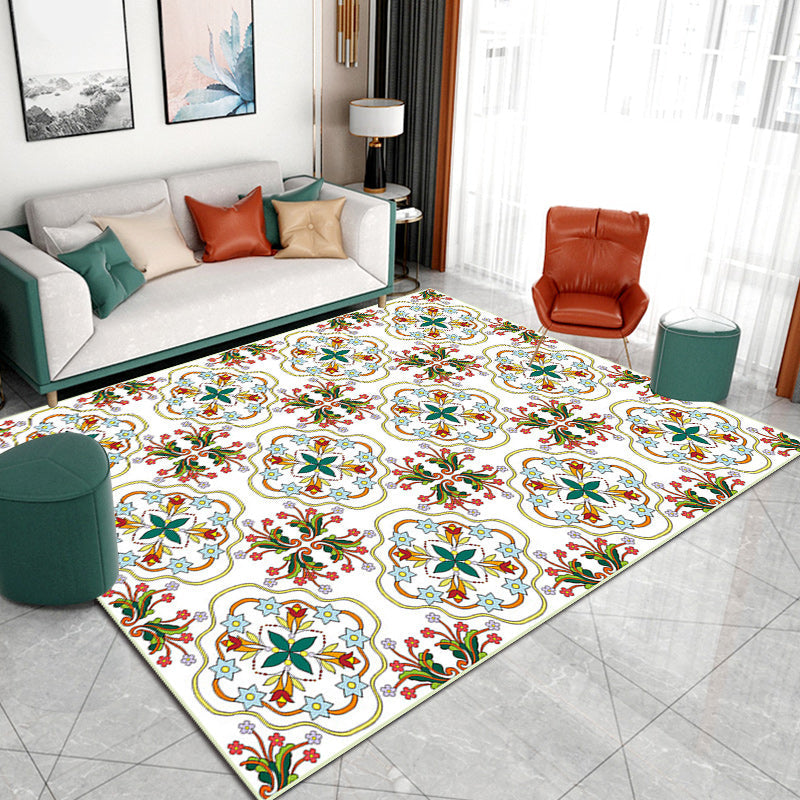 Ivory Bedroom Rug Moroccan Motif Pattern Area Rug Polyester Washable Stain-Resistant Carpet