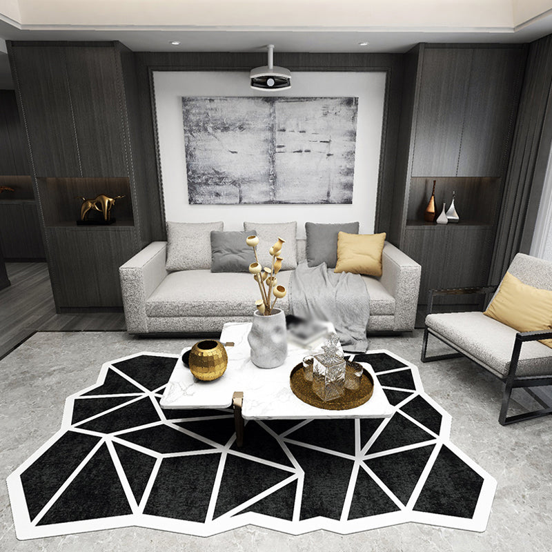 Novelty Living Room Irregular Rug in Black and White Geometric Fan Print Rug Polyester Pet Friendly Area Rug - view 2