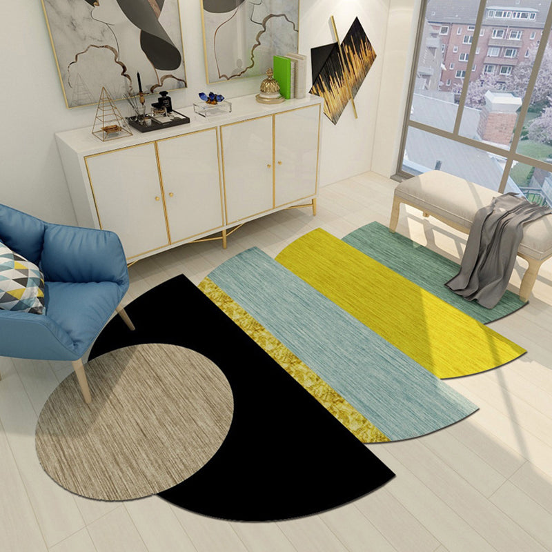 Odd-Shaped Geometric Patchwork Rug Soft Color Novelty Carpet Synthetics Anti-Slip Rug for Bedroom