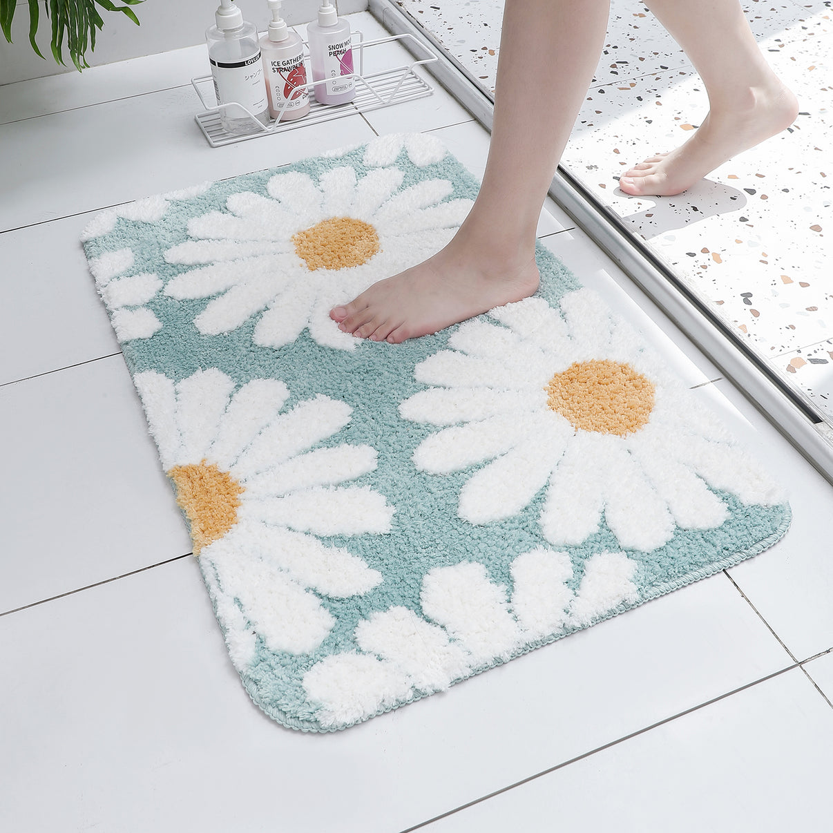 Feblilac Cute White Blue Daisy Flower Bath Mat, Multiple Colors Availa ...
