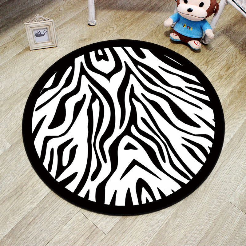 Multi-Color Princess Rug Polyester Botanics Animal Carpet Anti-Slip Backing Machine Washable Pet Friendly Rug for Kids Room - Black-White - Clearhalo - 'Area Rug' - 'Rug' - 2105857