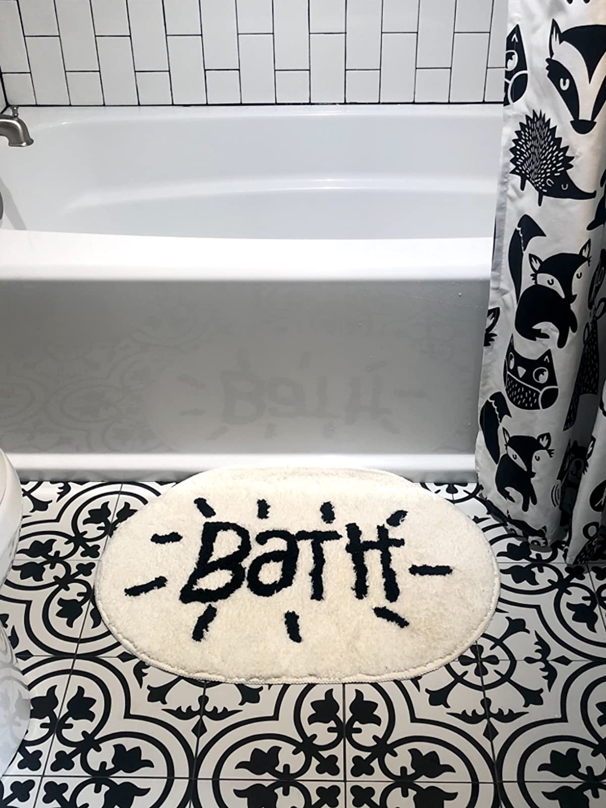 White Bathroom Rugs Mat, Cute Bath Mat, Black and White Bathroom Mat, –  Feblilac® Mat