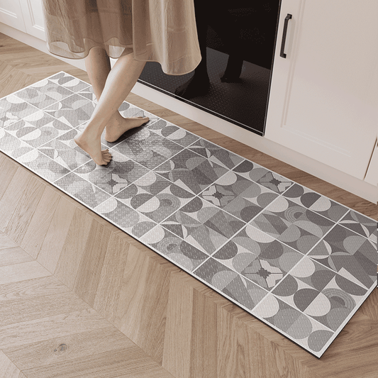 Gray Morocco Pattern Kitchen Mat