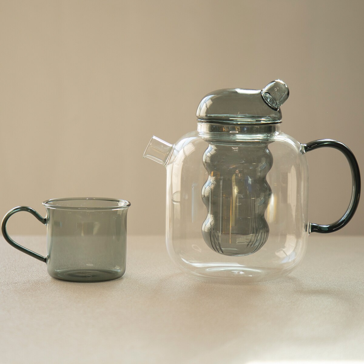 Chubby Glass Teapot