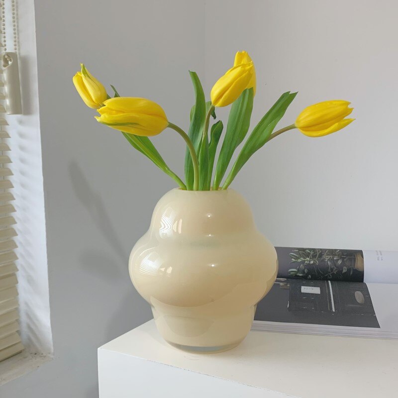 Vintage Style Vase - view 3