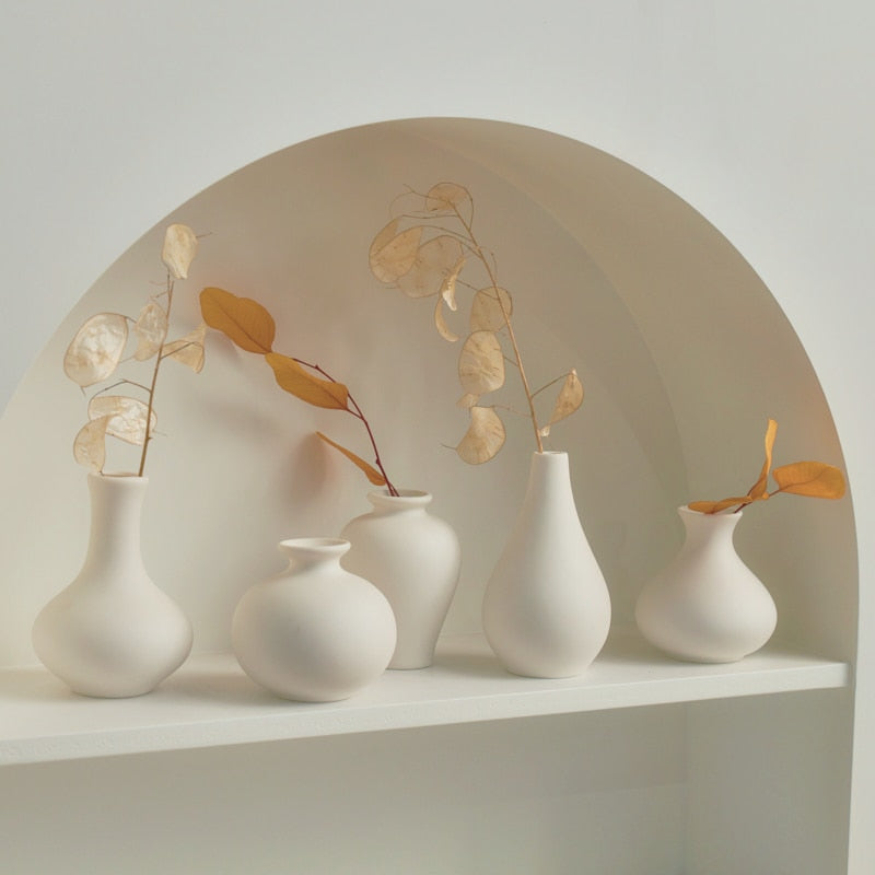 White Ceramic Curve Vase Set (5 vases)