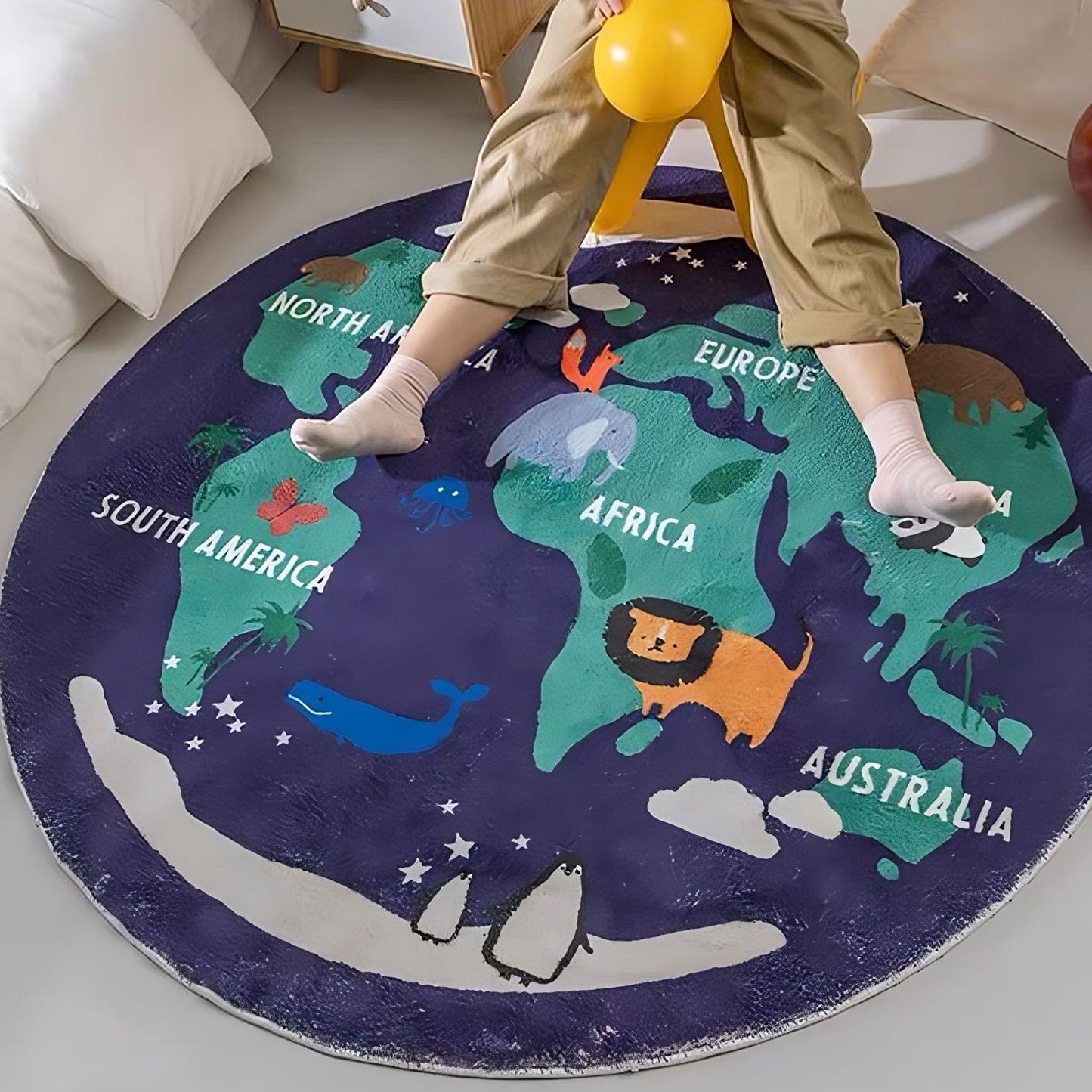 Nursery Round World Map Rug