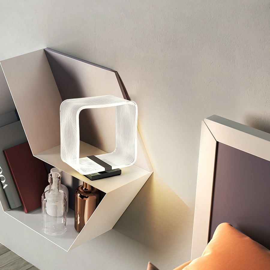 Wire Cube Table Lamp - view 4