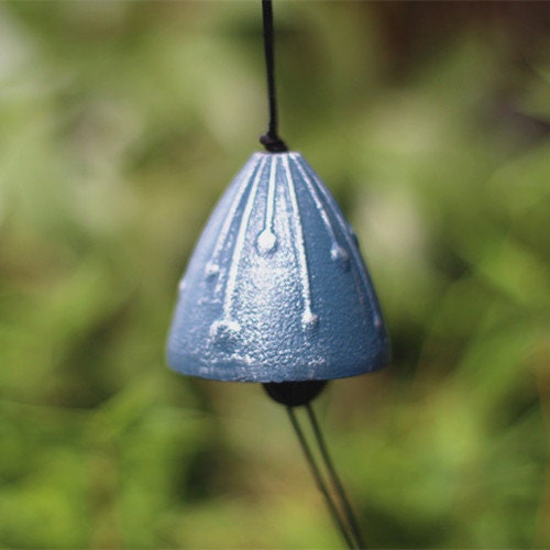 Cute Metal Flower Wind Chime, Japanese Style Iron Bell Ring Windchime