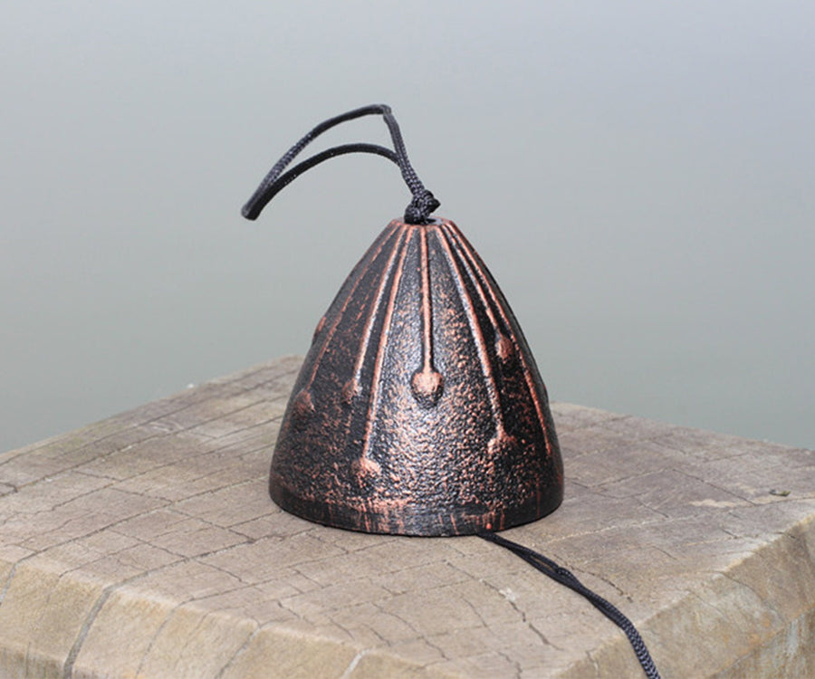 Cute Metal Flower Wind Chime, Japanese Style Iron Bell Ring Windchime - view 2