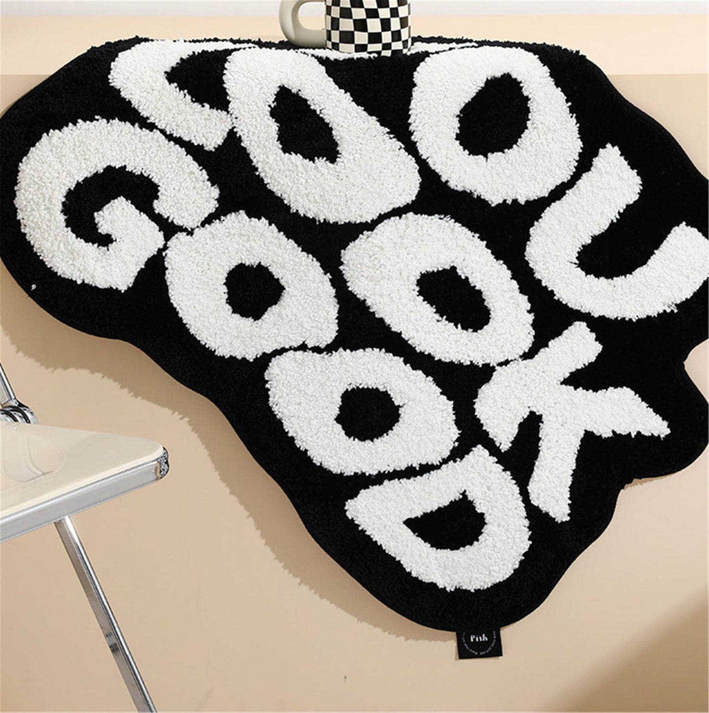 You Look Good Rug, Hand Tufted Bath Mat, Bedroom Mat, 25"x21" / 63x53cm